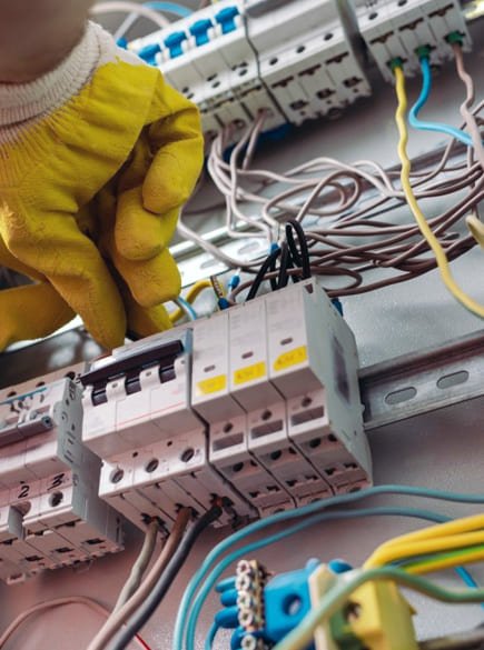 Nova caixa de distribuição - Império Soluções Elétricas
